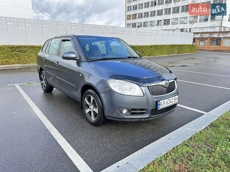 Універсал Skoda Fabia 2008 в Києві