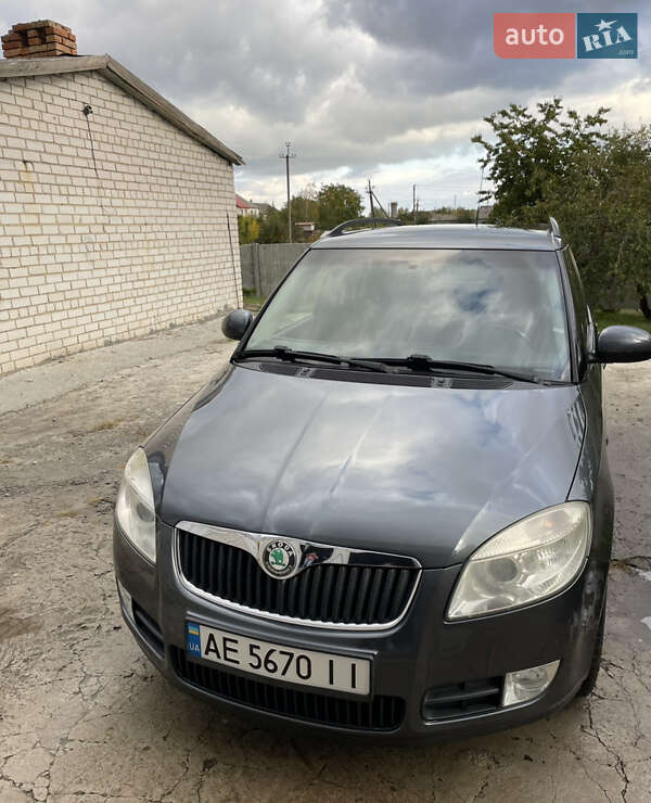 Універсал Skoda Fabia 2008 в Дніпрі