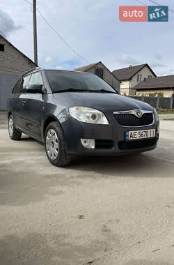 Універсал Skoda Fabia 2008 в Дніпрі