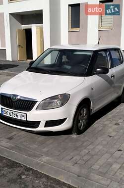 Хэтчбек Skoda Fabia 2013 в Ровно