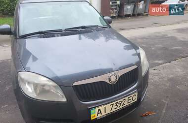 Хетчбек Skoda Fabia 2009 в Києві