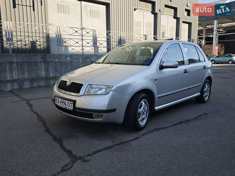 Хетчбек Skoda Fabia 2001 в Києві
