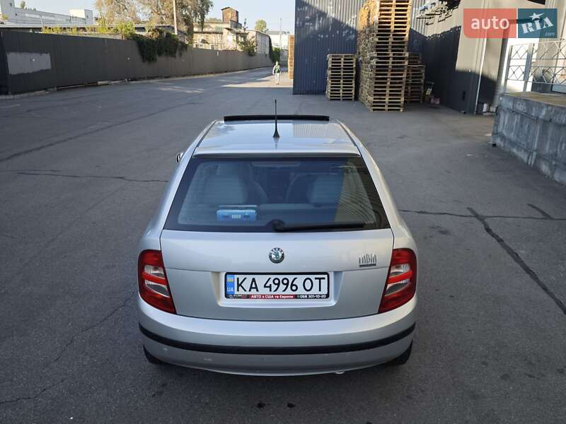 Хетчбек Skoda Fabia 2001 в Києві