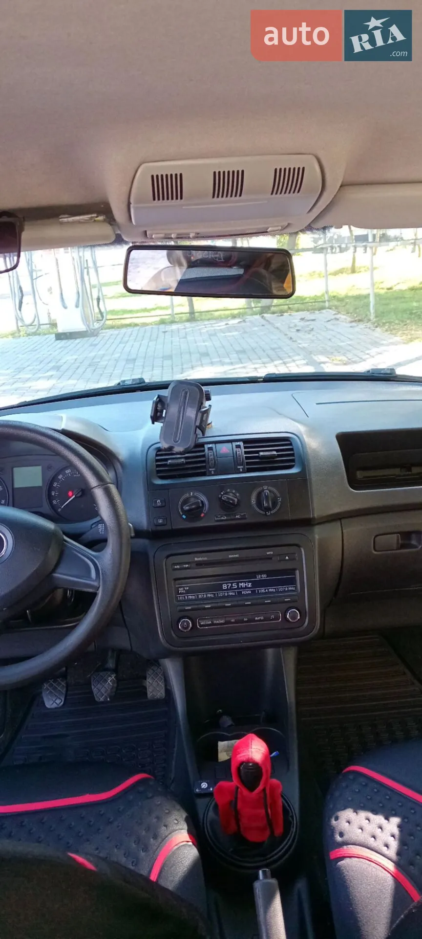 2013 Skoda Fabia - мініатюра 12