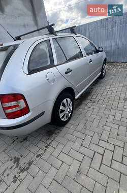 Хетчбек Skoda Fabia 2007 в  фото 8 Хетчбек Skoda Fabia 2007 в