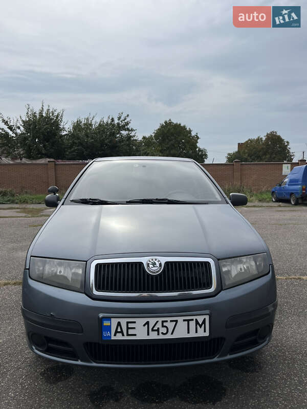 Хетчбек Skoda Fabia 2007 в Кривому Розі фото 2 Хетчбек Skoda Fabia 2007 в Кривому Розі