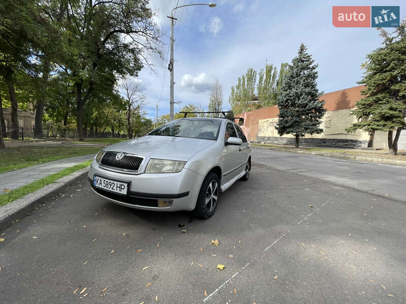 Седан Skoda Fabia 2002 в Николаеве фото 2 Седан Skoda Fabia 2002 в Николаеве