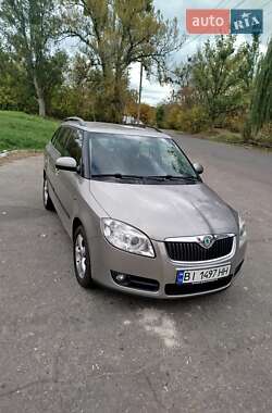 Универсал Skoda Fabia 2008 в Полтаве