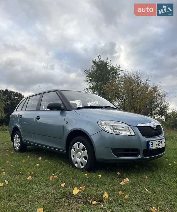 Универсал Skoda Fabia 2009 в Кременчуге