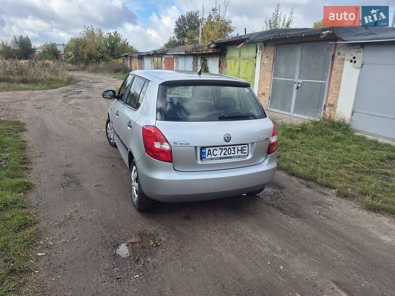 Хэтчбек Skoda Fabia 2008 в Нововолынске