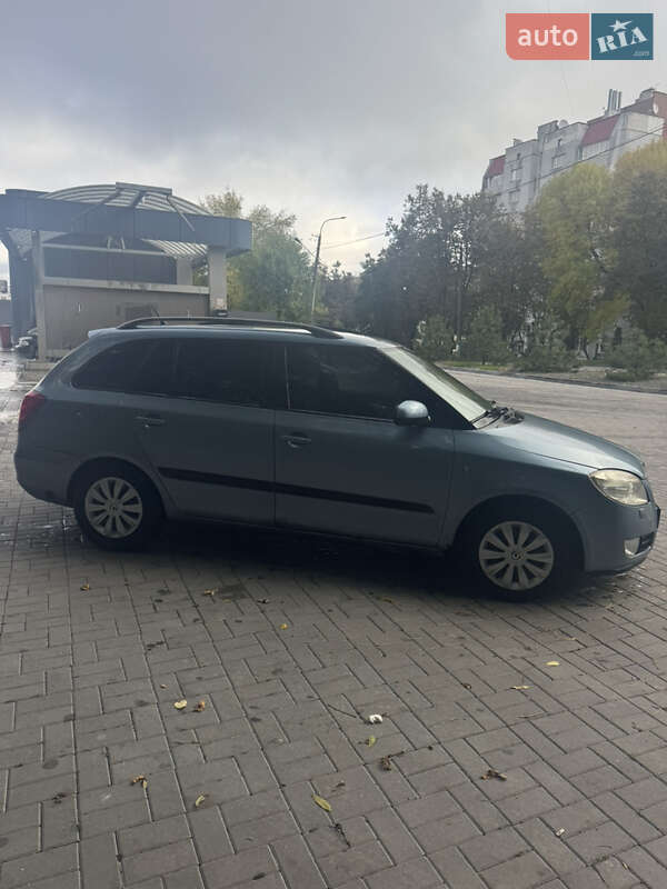 Універсал Skoda Fabia 2007 в Хмельницькому