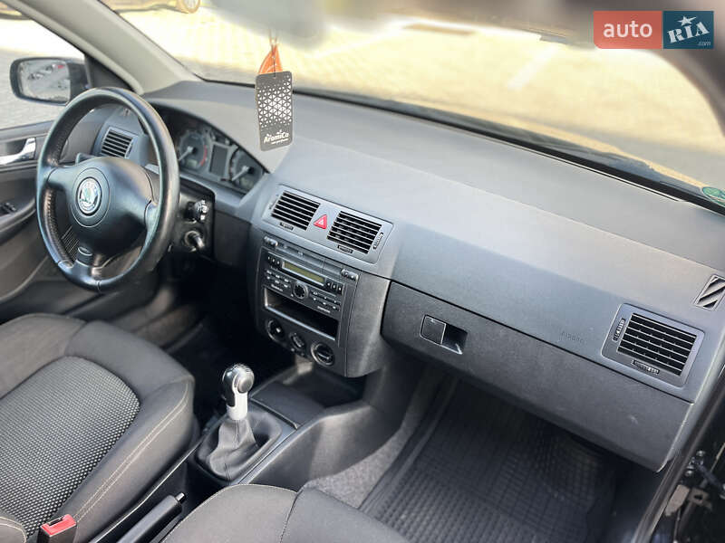Хэтчбек Skoda Fabia 2005 в Владимире фото 38 Хэтчбек Skoda Fabia 2005 в Владимире