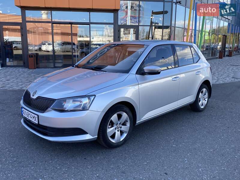 Хэтчбек Skoda Fabia 2015 в Киеве фото 4 Хэтчбек Skoda Fabia 2015 в Киеве