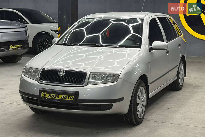 Универсал Skoda Fabia 2004 в Черновцах