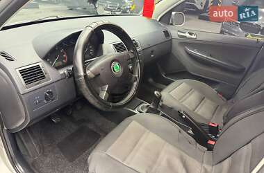 Универсал Skoda Fabia 2004 в  фото 9 Универсал Skoda Fabia 2004 в