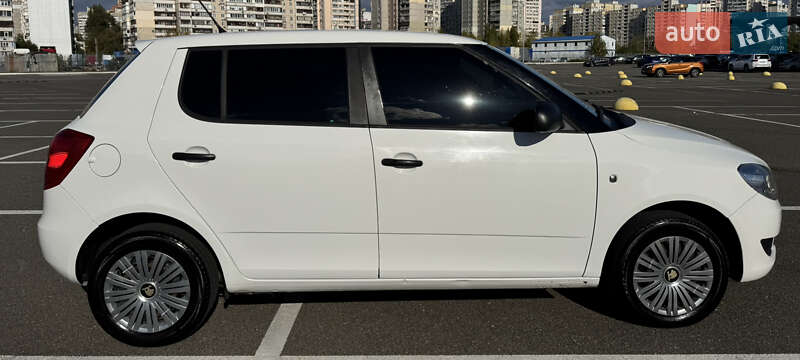 Хэтчбек Skoda Fabia 2014 в Киеве фото 4 Хэтчбек Skoda Fabia 2014 в Киеве