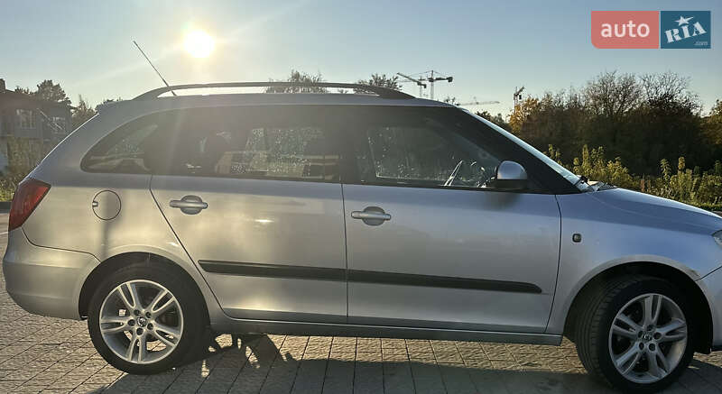 Универсал Skoda Fabia 2008 в Львове