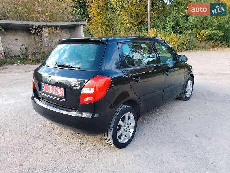 Хэтчбек Skoda Fabia 2008 в Тернополе