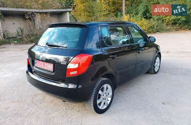 Хетчбек Skoda Fabia 2008 в  фото 24 Хетчбек Skoda Fabia 2008 в
