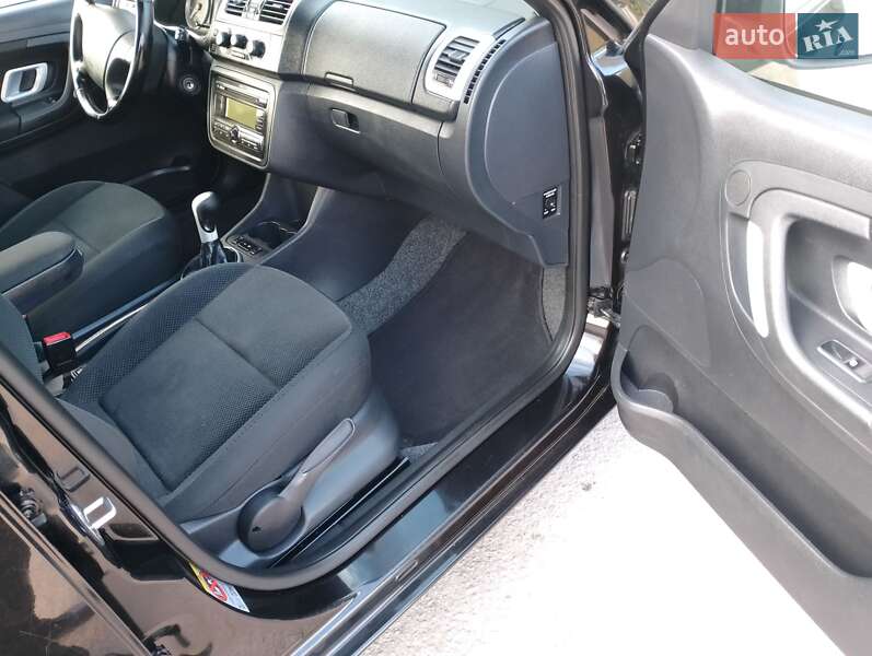 Хэтчбек Skoda Fabia 2008 в Тернополе