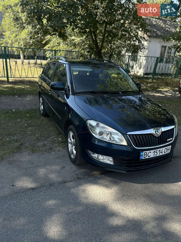 Универсал Skoda Fabia 2012 в Новомосковске