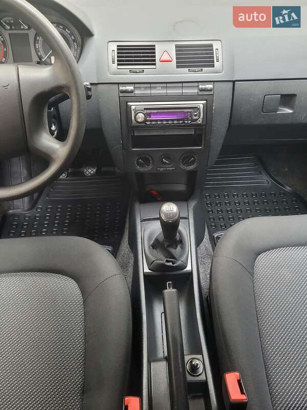 Універсал Skoda Fabia 2005 в Тисмениці фото 18 Універсал Skoda Fabia 2005 в Тисмениці