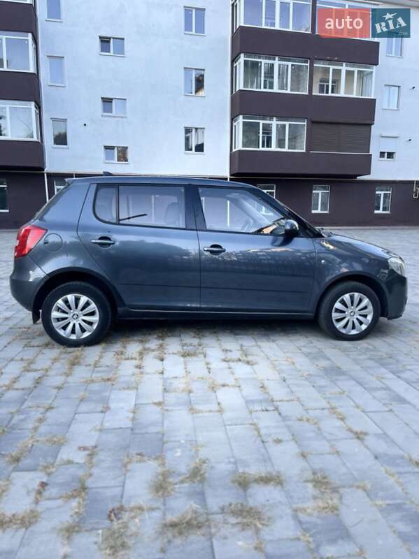 Хэтчбек Skoda Fabia 2008 в Ахтырке