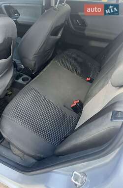 Хетчбек Skoda Fabia 2011 в 