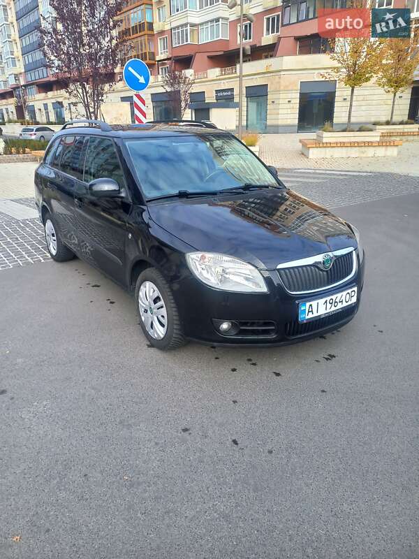 Універсал Skoda Fabia 2008 в Умані
