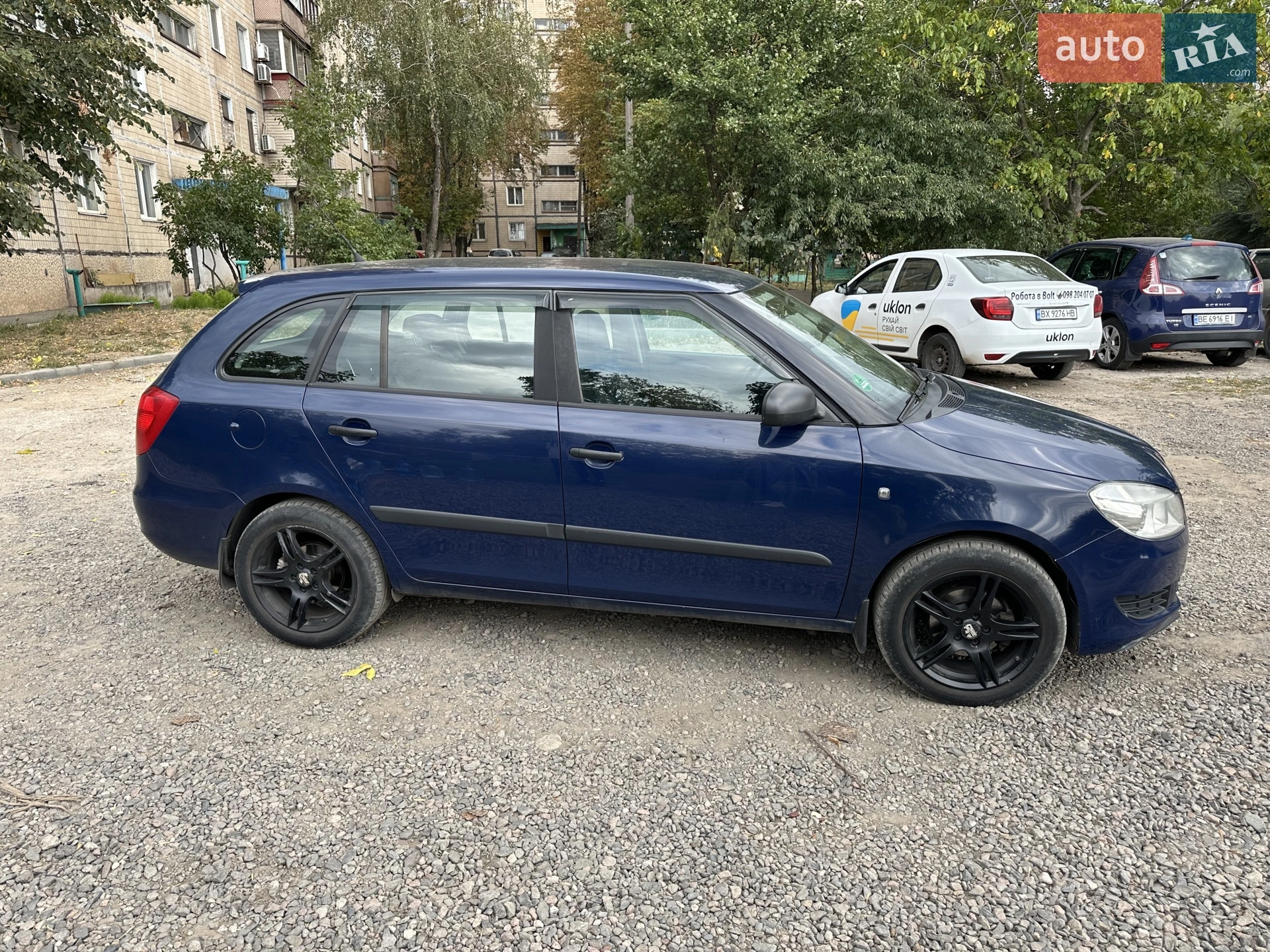 2011 Skoda Fabia - мініатюра 6