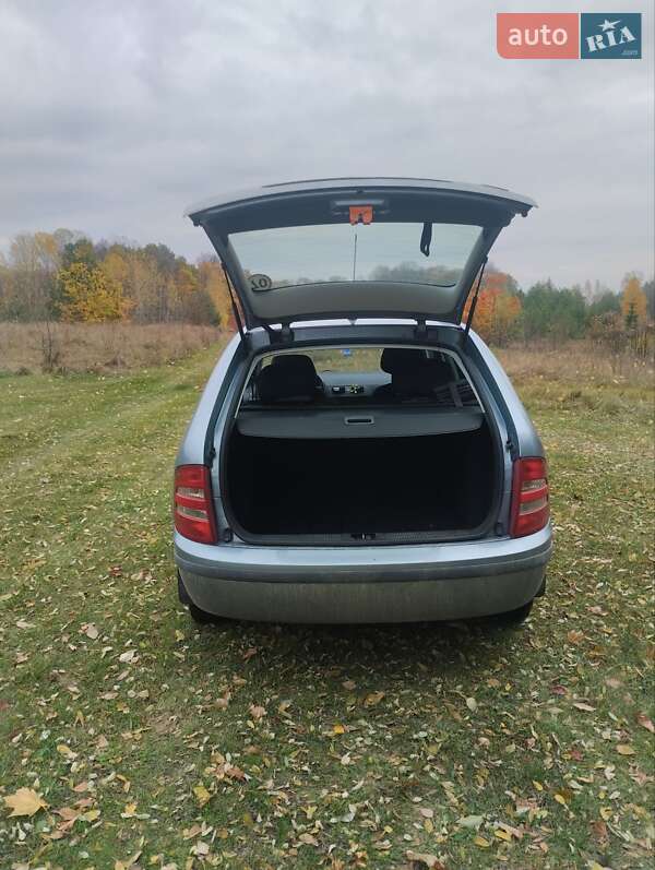 Универсал Skoda Fabia 2001 в Батурине фото 9 Универсал Skoda Fabia 2001 в Батурине