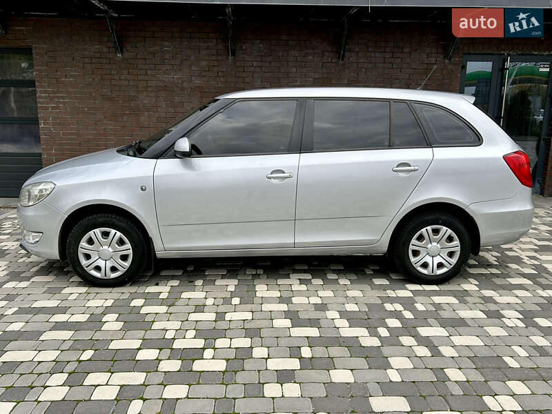 Универсал Skoda Fabia 2012 в Харькове