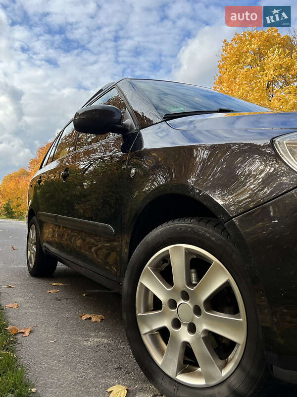 Універсал Skoda Fabia 2008 в Львові