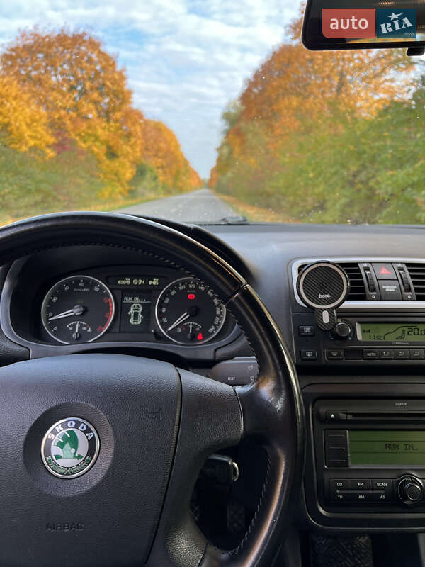 Універсал Skoda Fabia 2008 в Львові