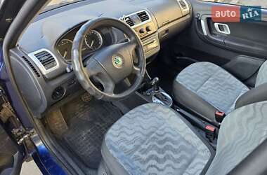 Хэтчбек Skoda Fabia 2008 в 
