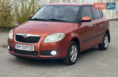 Хэтчбек Skoda Fabia 2008 в 