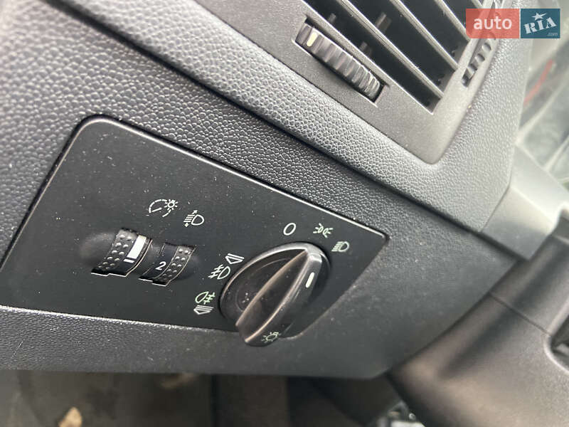 Универсал Skoda Fabia 2005 в Виннице