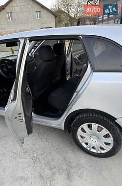 Универсал Skoda Fabia 2010 в 