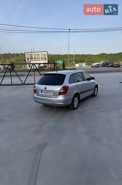 Универсал Skoda Fabia 2010 в 