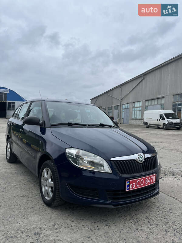 Универсал Skoda Fabia 2011 в Ахтырке фото 35 Универсал Skoda Fabia 2011 в Ахтырке