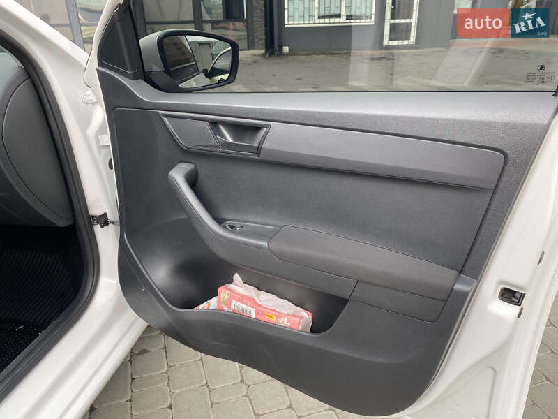 Хетчбек Skoda Fabia 2016 в Білій Церкві фото 15 Хетчбек Skoda Fabia 2016 в Білій Церкві