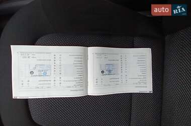 Универсал Skoda Fabia 2004 в  фото 20 Универсал Skoda Fabia 2004 в