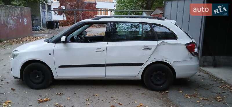 Універсал Skoda Fabia 2009 в Херсоні