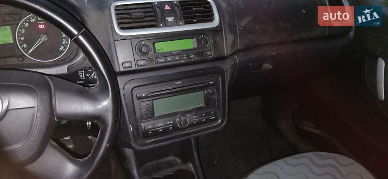 Універсал Skoda Fabia 2009 в Херсоні