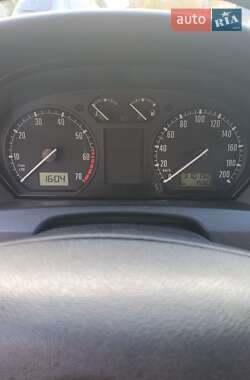 Хэтчбек Skoda Fabia 2001 в  фото 5 Хэтчбек Skoda Fabia 2001 в