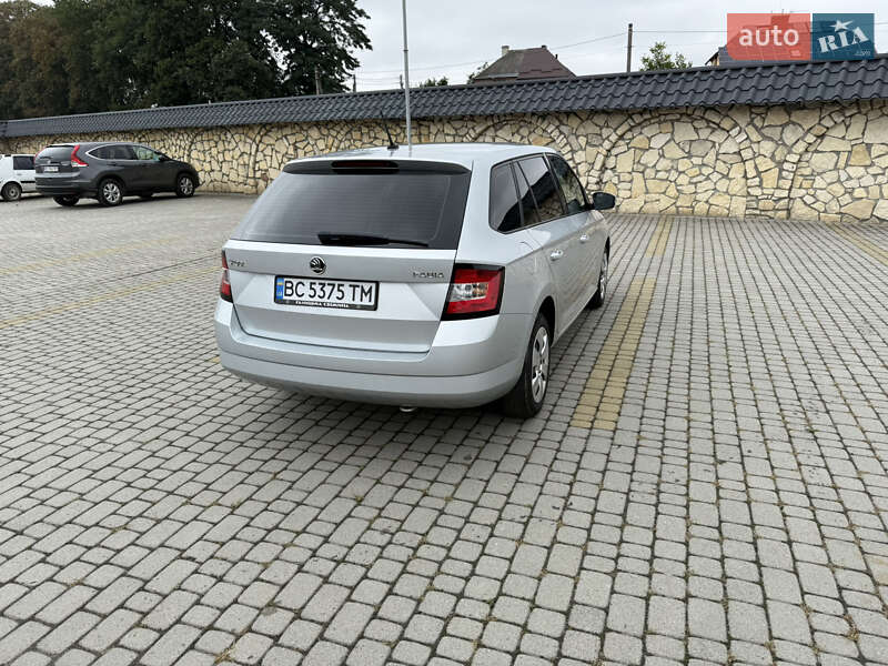 Універсал Skoda Fabia 2017 в Львові