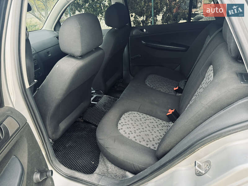 Универсал Skoda Fabia 2007 в Надворной