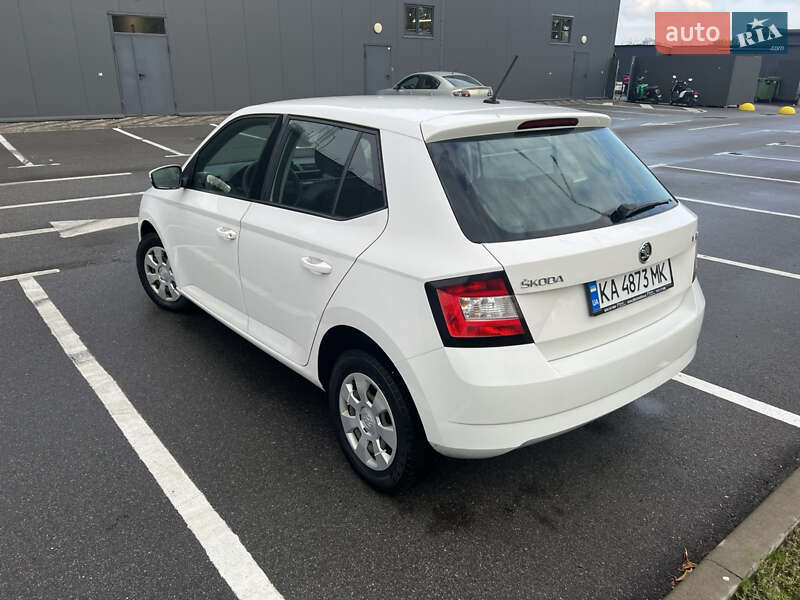 Хэтчбек Skoda Fabia 2017 в Киеве фото 5 Хэтчбек Skoda Fabia 2017 в Киеве