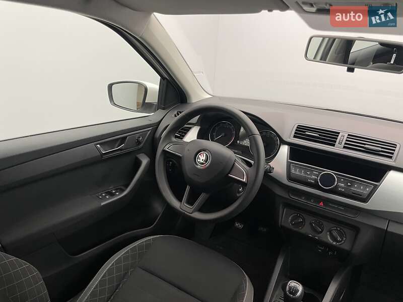 Хетчбек Skoda Fabia 2018 в Києві