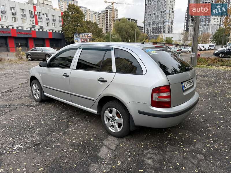 Універсал Skoda Fabia 2007 в Києві